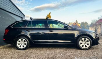 SKODA Octavia  | 4×4 (stały) | Automatyczna | 180 KM | Czarny full