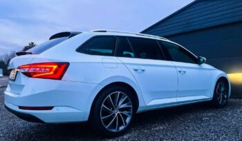 SKODA Superb  | 4×4 (stały) | Manualna | 150 KM | Biały full