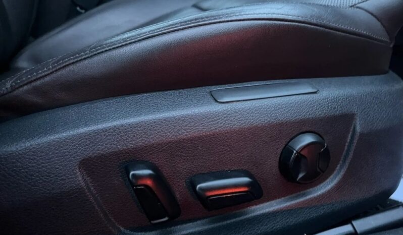 SKODA Superb  | 4×4 (stały) | Manualna | 150 KM | Biały full