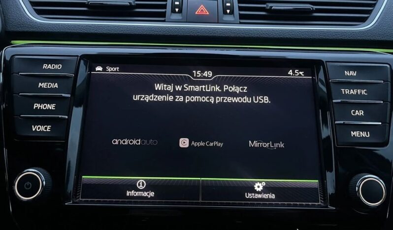 SKODA Superb  | 4×4 (stały) | Manualna | 150 KM | Biały full