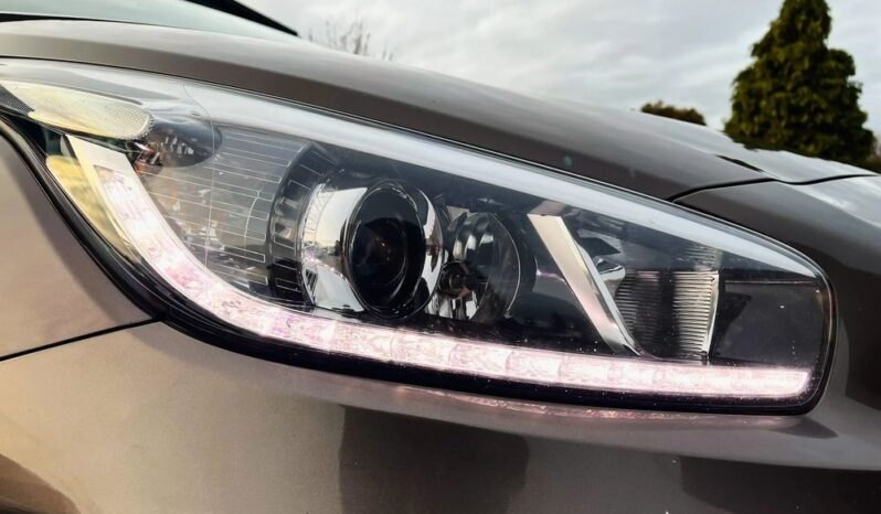 KIA Ceed  | FWD (przód) | Manualna | 110 KM | Szary full