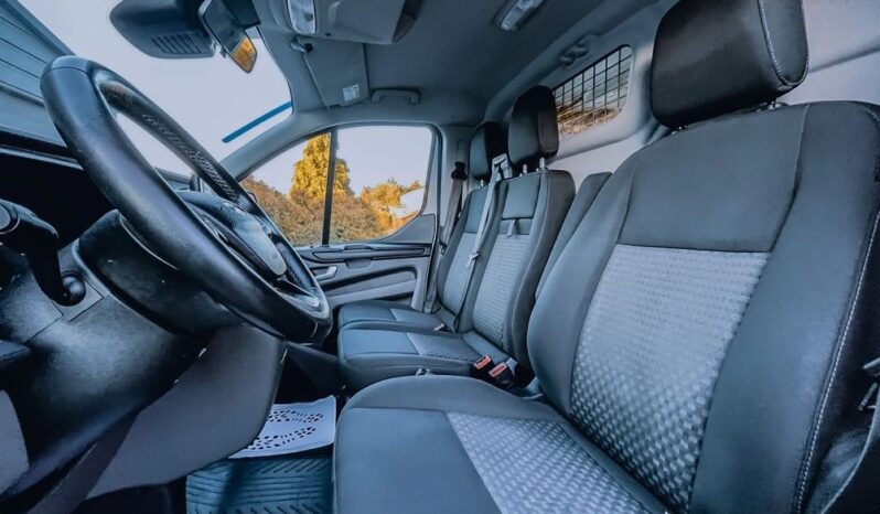 FORD Transit Custom  | FWD (przód) | Manualna | 105 KM | Biały full