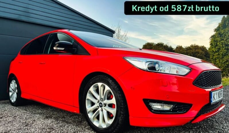 Ford Focus  | Fwd (Przód) | Manualna | 182 Km | Czerwony