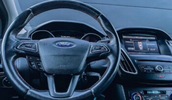 FORD Focus  | FWD (przód) | Manualna | 182 KM | Czerwony full