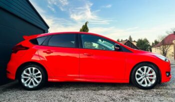 FORD Focus  | FWD (przód) | Manualna | 182 KM | Czerwony full
