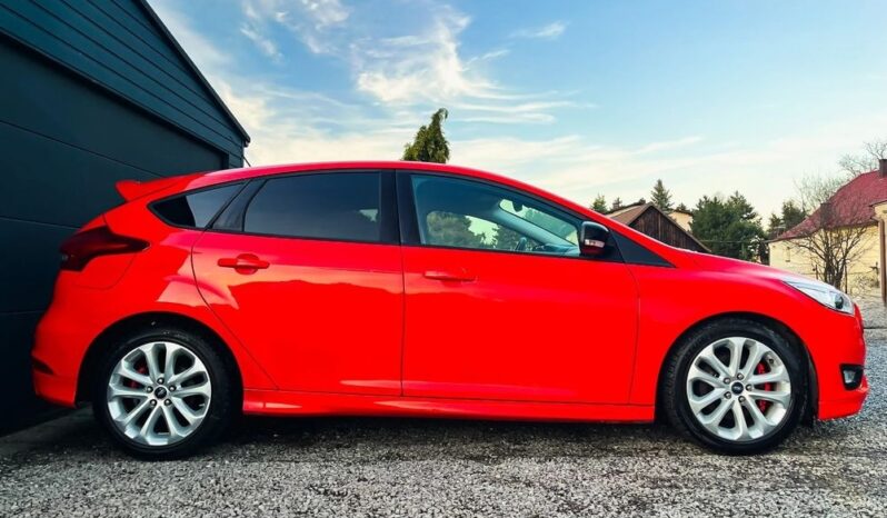 FORD Focus  | FWD (przód) | Manualna | 182 KM | Czerwony full