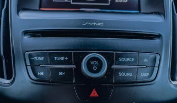 FORD Focus  | FWD (przód) | Manualna | 182 KM | Czerwony full