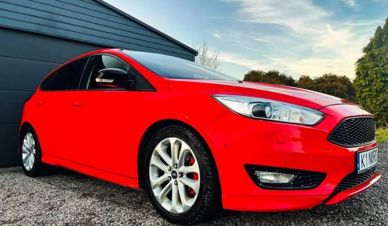 FORD Focus  | FWD (przód) | Manualna | 182 KM | Czerwony full