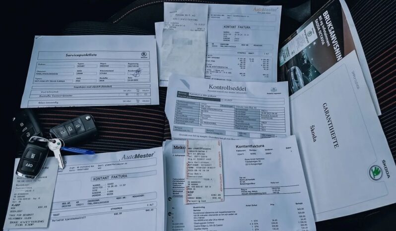 SKODA Octavia  | 4×4 (doł. automatycznie) | Manualna | 150 KM | Czarny full