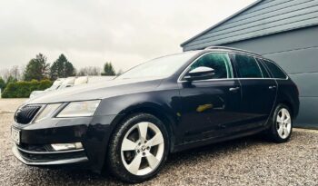 SKODA Octavia  | 4×4 (doł. automatycznie) | Manualna | 150 KM | Czarny full