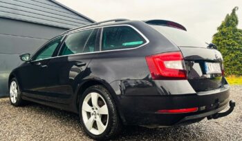 SKODA Octavia  | 4×4 (doł. automatycznie) | Manualna | 150 KM | Czarny full