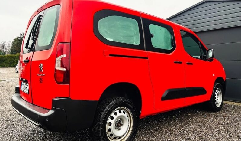 PEUGEOT Partner  | 4×4 (doł. ręcznie) | Manualna | 131 KM | Czerwony full