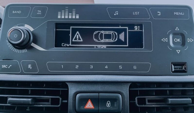 PEUGEOT Partner  | 4×4 (doł. ręcznie) | Manualna | 131 KM | Czerwony full