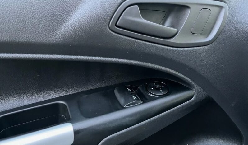 FORD Transit Connect  | FWD (przód) | Manualna | 120 KM | Biały full