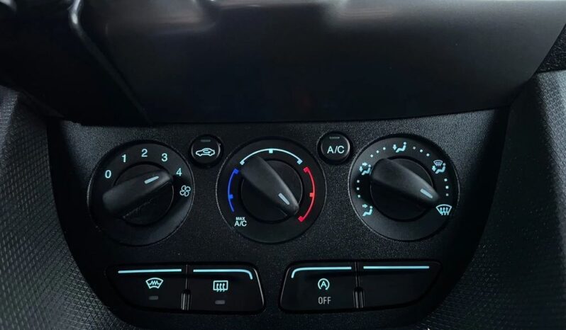 FORD Transit Connect  | FWD (przód) | Manualna | 120 KM | Biały full