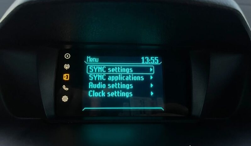 FORD Transit Connect  | FWD (przód) | Manualna | 120 KM | Biały full