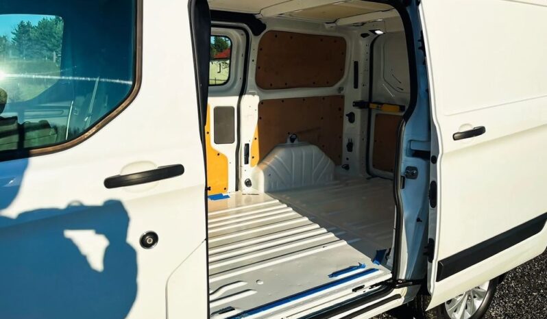 FORD Transit Custom  | FWD (przód) | Manualna | 131 KM | Biały full