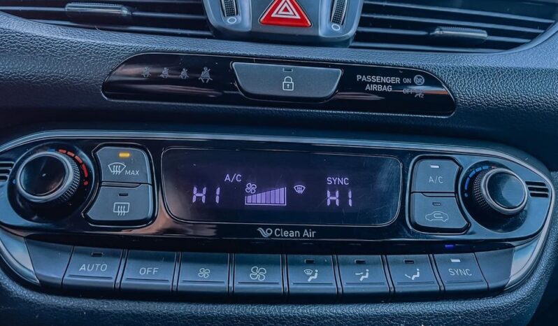 HYUNDAI I30  | FWD (przód) | Manualna | 120 KM | Szary full