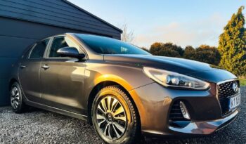 HYUNDAI I30  | FWD (przód) | Manualna | 120 KM | Szary full