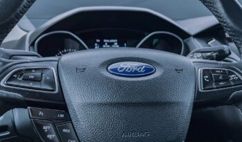 FORD Focus  | FWD (przód) | Manualna | 125 KM | Niebieski full