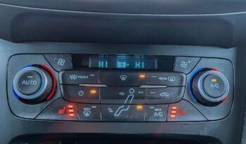 FORD Focus  | FWD (przód) | Manualna | 125 KM | Niebieski full