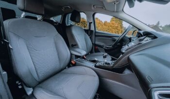 FORD Focus  | FWD (przód) | Manualna | 125 KM | Niebieski full
