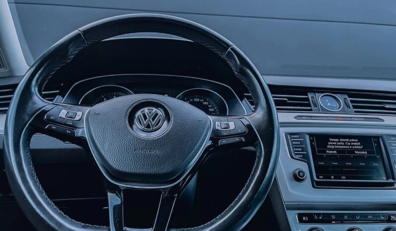 VOLKSWAGEN Passat  | FWD (przód) | Automatyczna | 125 KM | Czarny full