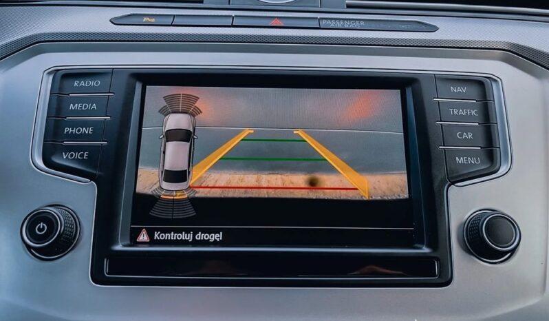 VOLKSWAGEN Passat  | FWD (przód) | Automatyczna | 125 KM | Czarny full