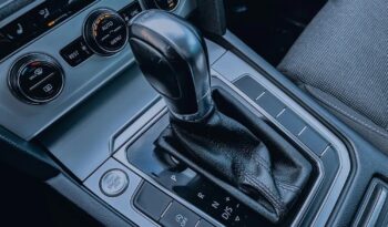 VOLKSWAGEN Passat  | FWD (przód) | Automatyczna | 125 KM | Czarny full