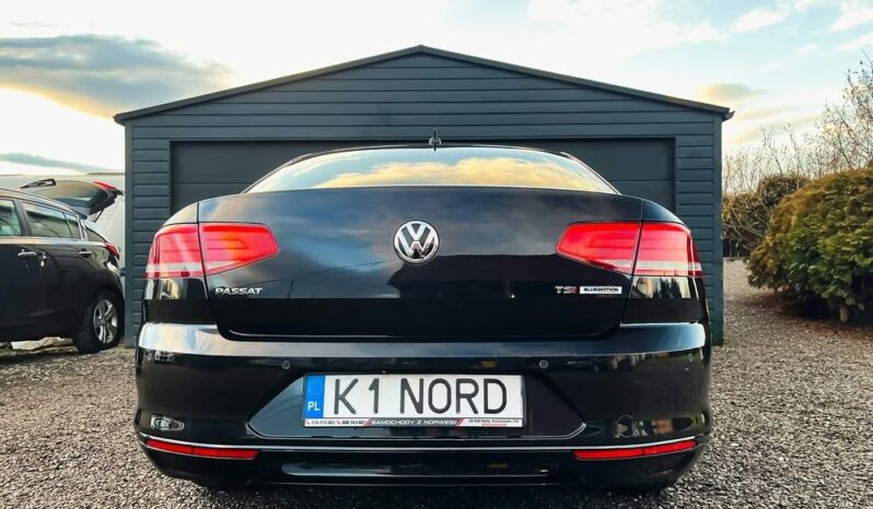 VOLKSWAGEN Passat  | FWD (przód) | Automatyczna | 125 KM | Czarny full