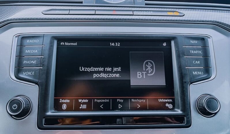 VOLKSWAGEN Passat  | 4×4 (stały) | Manualna | 150 KM | Srebrny full