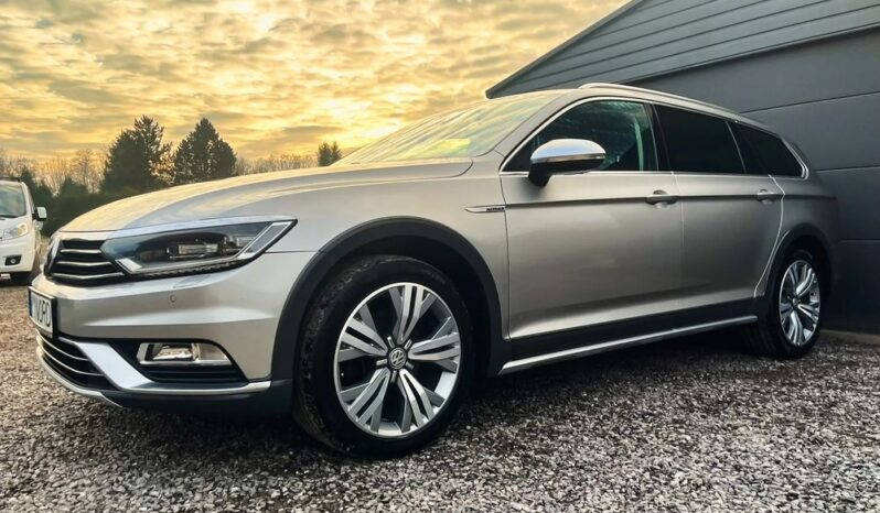 VOLKSWAGEN Passat  | 4×4 (stały) | Manualna | 150 KM | Srebrny full