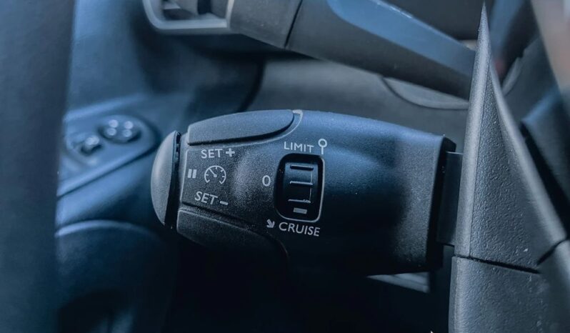 PEUGEOT Partner  | 4×4 (doł. ręcznie) | Manualna | 131 KM | Czerwony full