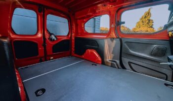 PEUGEOT Partner  | 4×4 (doł. ręcznie) | Manualna | 131 KM | Czerwony full