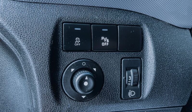 PEUGEOT Partner  | 4×4 (doł. ręcznie) | Manualna | 90 KM | Czerwony full