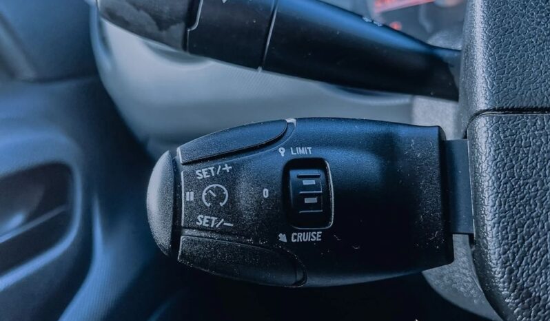 PEUGEOT Partner  | 4×4 (doł. ręcznie) | Manualna | 90 KM | Czerwony full