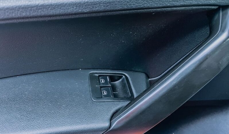 VOLKSWAGEN Caddy | 4×4 (stały) | Automatyczna | 150 KM | Czerwony full