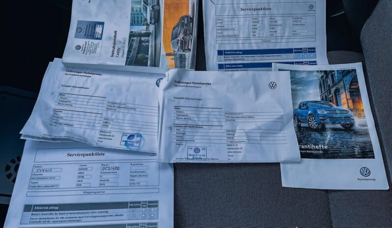 VOLKSWAGEN Caddy | 4×4 (stały) | Automatyczna | 150 KM | Czerwony full