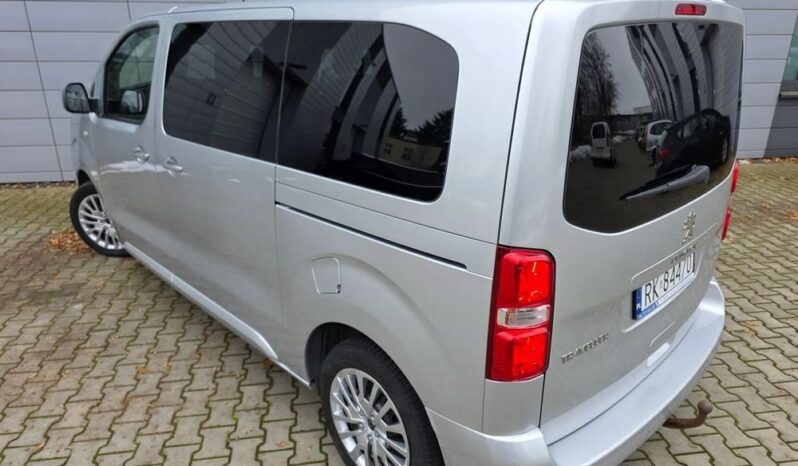 PEUGEOT Traveller  | FWD (przód) | Manualna | 150 KM | Srebrny full