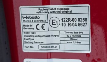 VOLKSWAGEN Multivan  | 4×4 (stały) | Automatyczna | 204 KM | Czerwony full