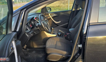 OPEL Astra | FWD (przód) | Manualna | 140 KM | Czarny full