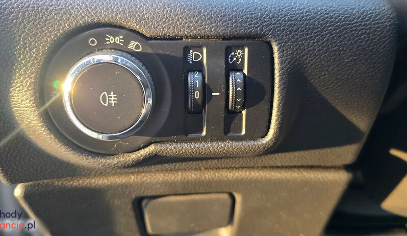 OPEL Astra | FWD (przód) | Manualna | 140 KM | Czarny full