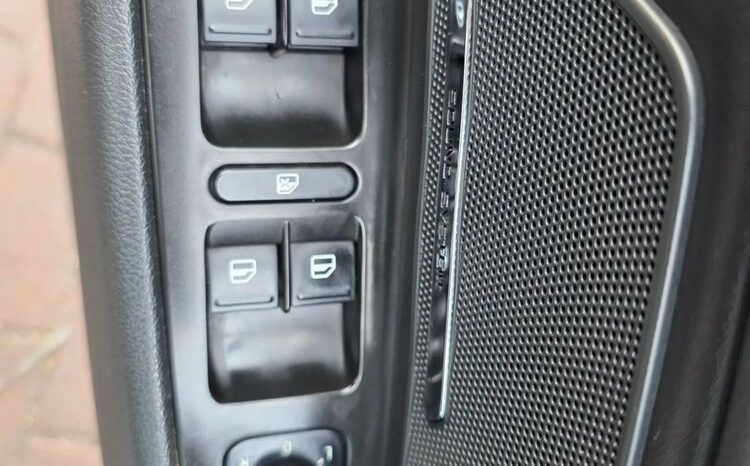 SKODA Superb  | FWD (przód) | Automatyczna | 200 KM | Złoty full