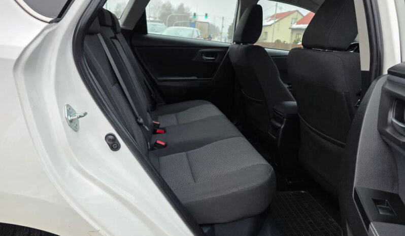 TOYOTA Auris  | FWD (przód) | Automatyczna | 99 KM | Biały full