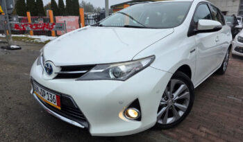 TOYOTA Auris  | FWD (przód) | Automatyczna | 99 KM | Biały full