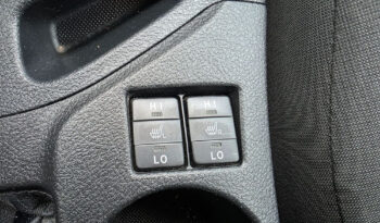 TOYOTA Auris  | FWD (przód) | Automatyczna | 99 KM | Biały full