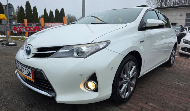 TOYOTA Auris  | FWD (przód) | Automatyczna | 99 KM | Biały full
