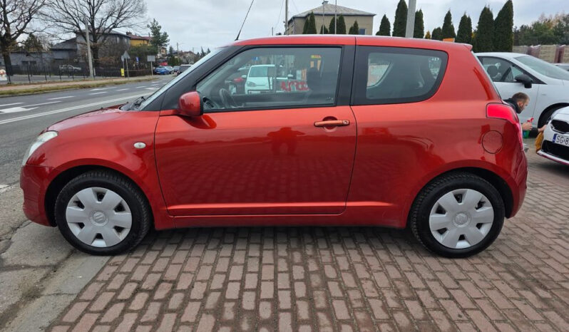 SUZUKI Swift  | FWD (przód) | Manualna | 92 KM | Pomarańczowy full