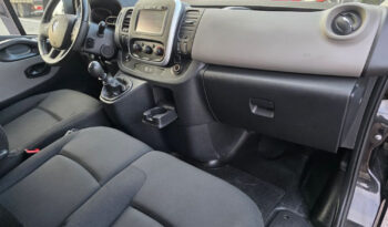 RENAULT Trafic  | FWD (przód) | Manualna | 125 KM | Brązowy full