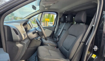 RENAULT Trafic  | FWD (przód) | Manualna | 125 KM | Brązowy full